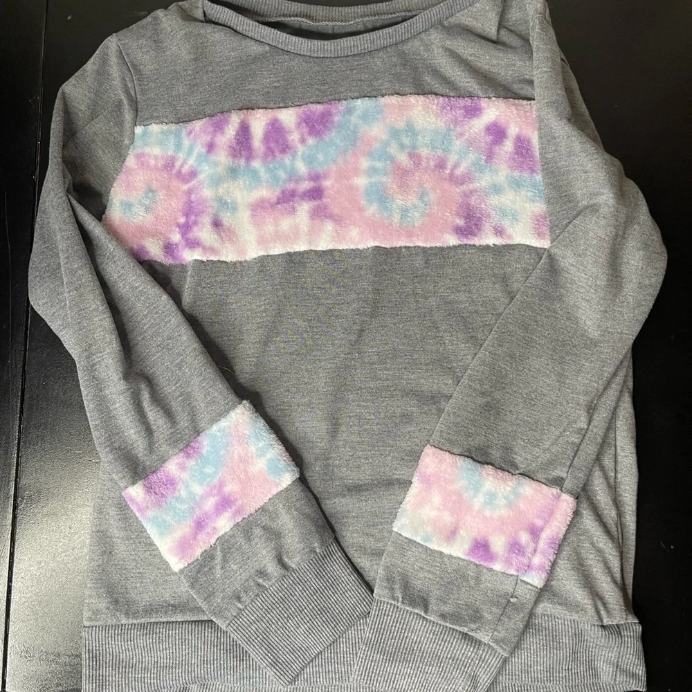 BCBG Girls 3 piece Cozy Tie-Dye and Gray Bottoms Loungewear pajama set 10/12